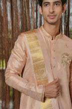 Dusky Pink Kanjivaram Machien Embroidered Pattu Set by Hilo Design | Grocsy