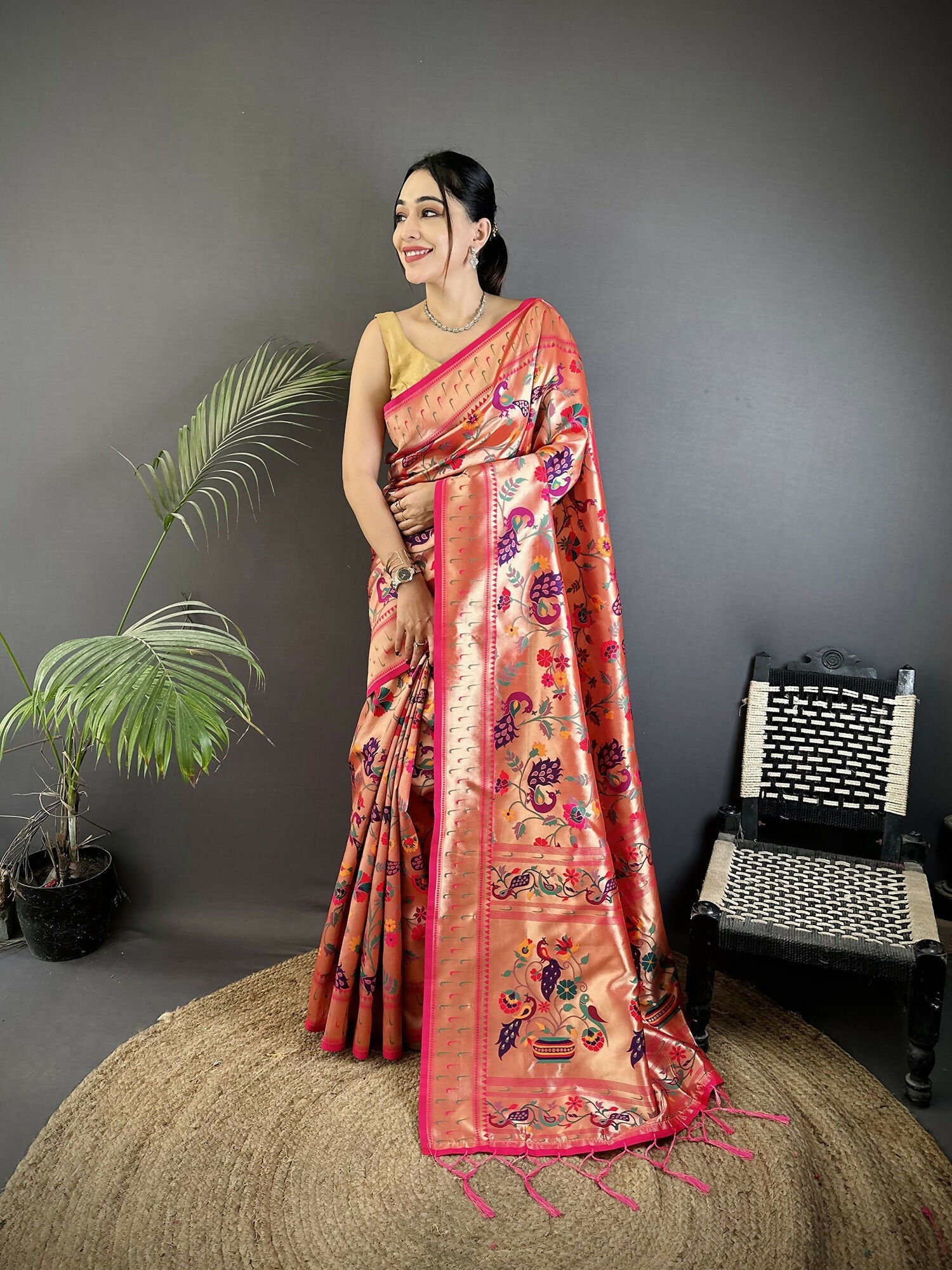 Joban Fashion Reddish Pink Peacocks Flowers & Leaves Soft Silk Paithani Saree | Grocsy