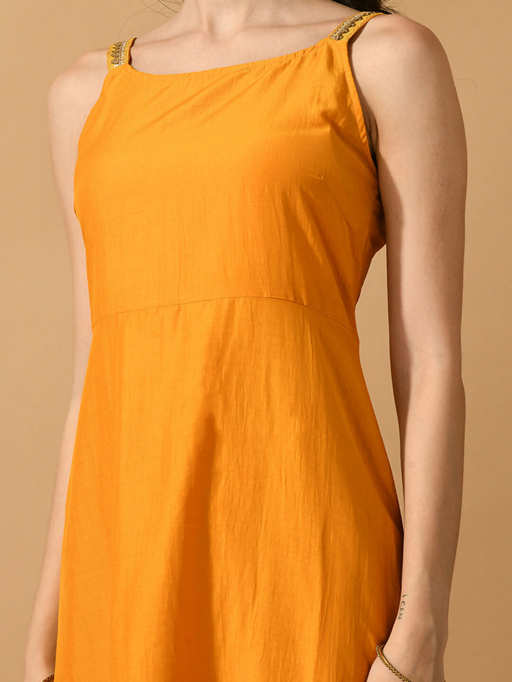 Myshka Women's Yellow Solid Party Kurta Sets | Grocsy