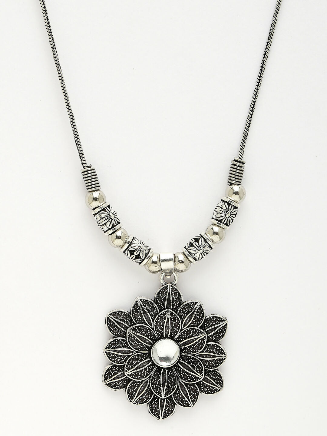 NVR Women's Silver-Toned Decent Floral Shape Pendant with Chain | Grocsy