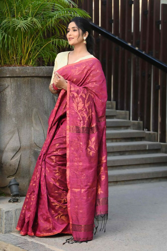 Beatitude Pink Cotton Floral Jamdani Saree | Grocsy