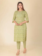 Aramya Straight Soft Cotton Floral Print Women's Kurta Set - Green | Grocsy