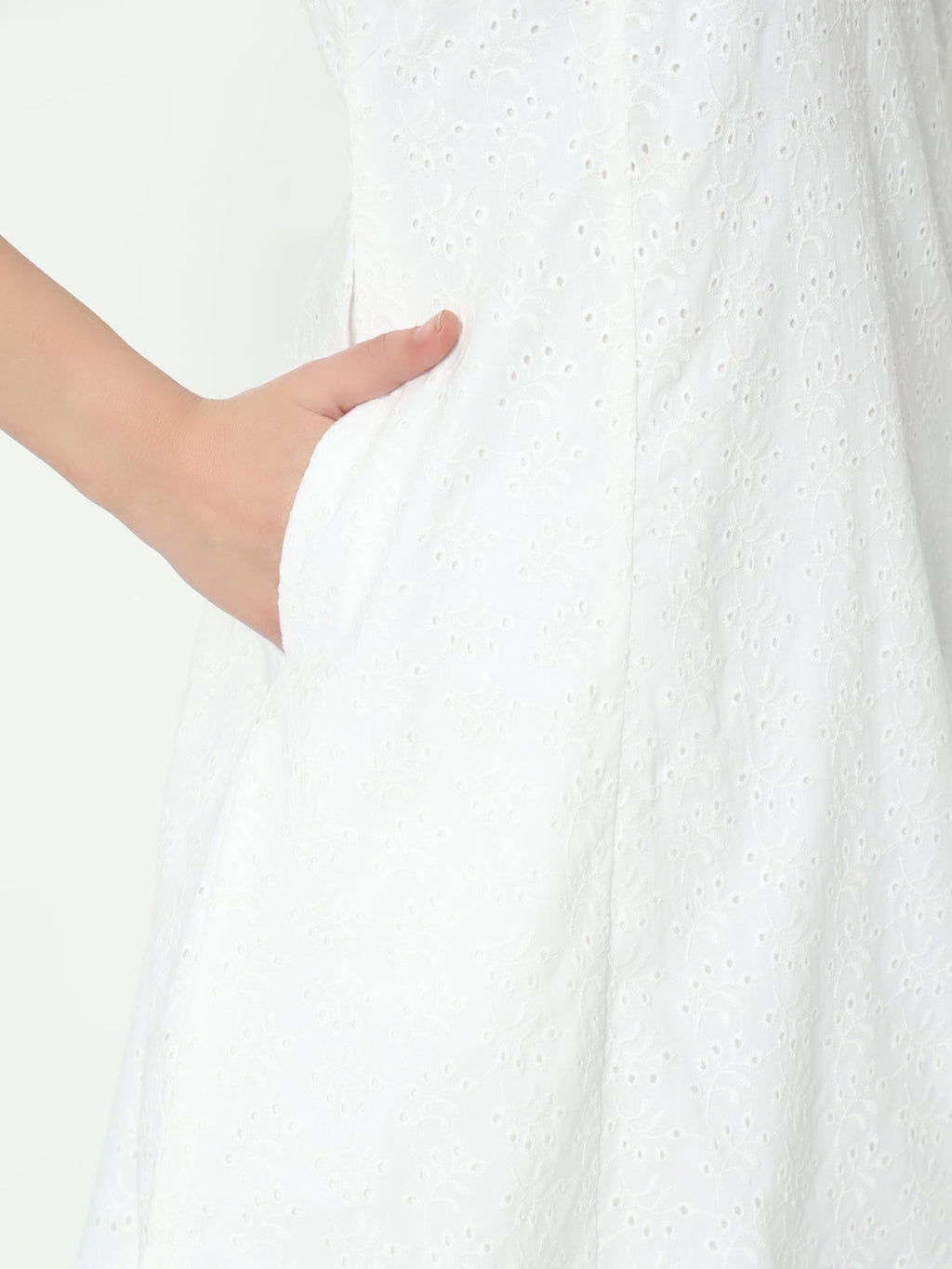Fab Fashion Pannel White Chiken Kari Co-Ord Set With Round Cut Neck | Grocsy