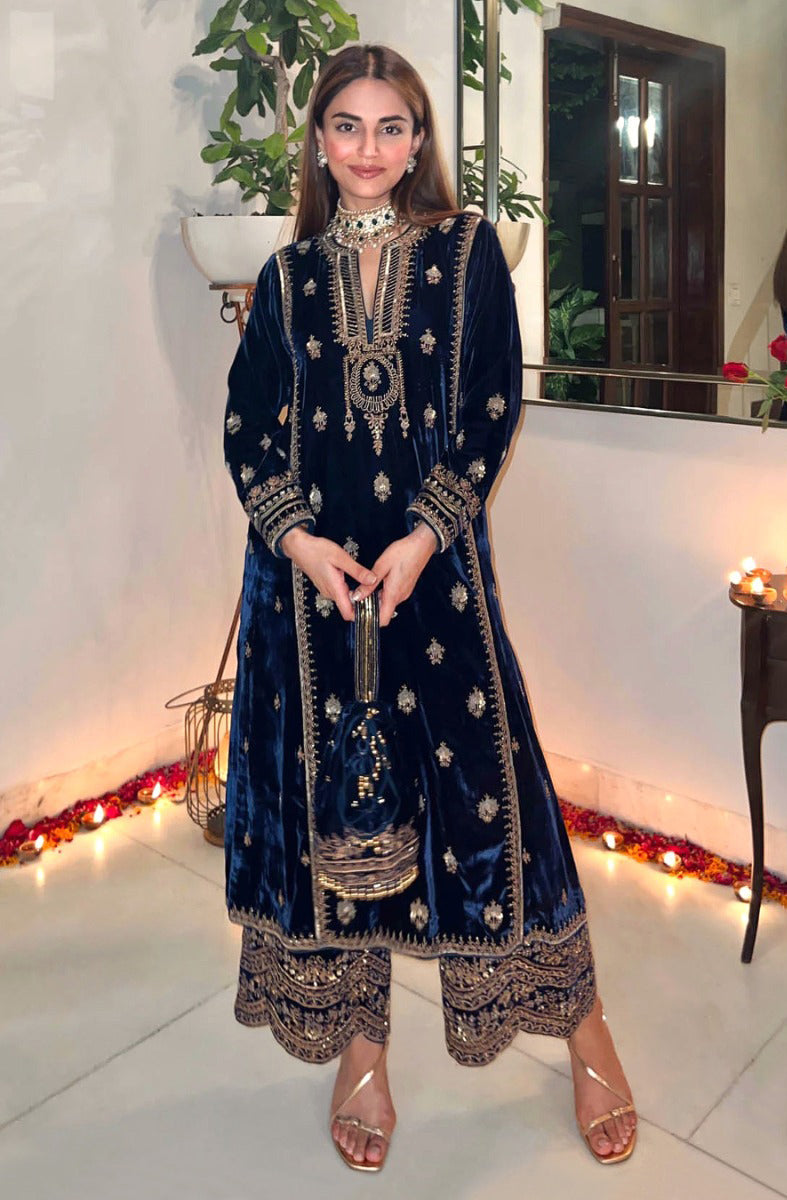 Lorenvalley Fashion Women Blue Velvet Embroidered Salwar Suit Material | Grocsy