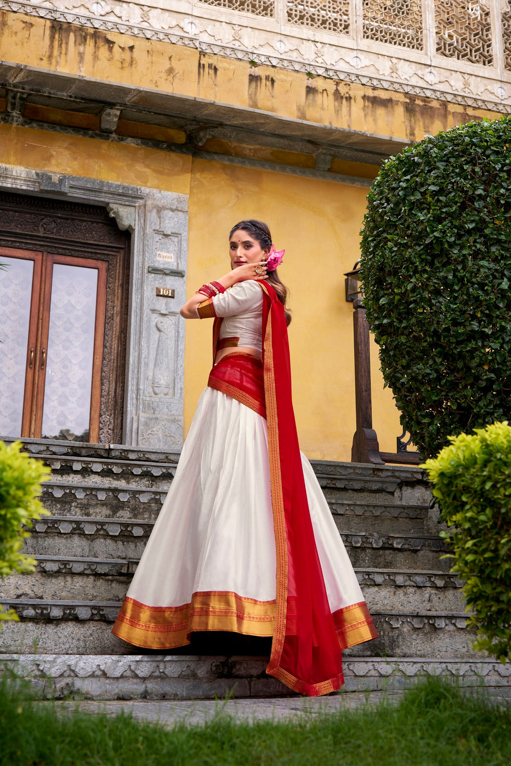 Lorenvalley Fashion White Poly Cotton Zari Weaving Work Lehenga Choli with Dupatta | Grocsy