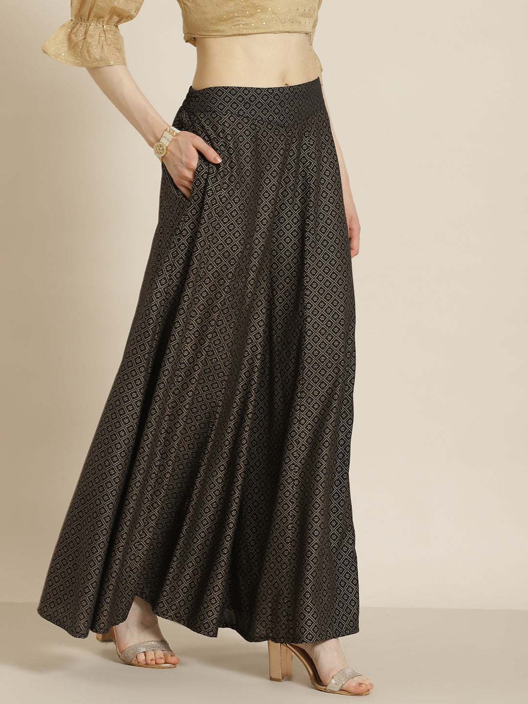 Juniper Black Geometric Printed Rayon Flared Women Palazzo With One Pocket | Grocsy