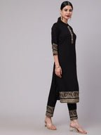 Aks Ethnic Motifs Printed Mandarin Collar Straight Kurta With Trousers | Grocsy