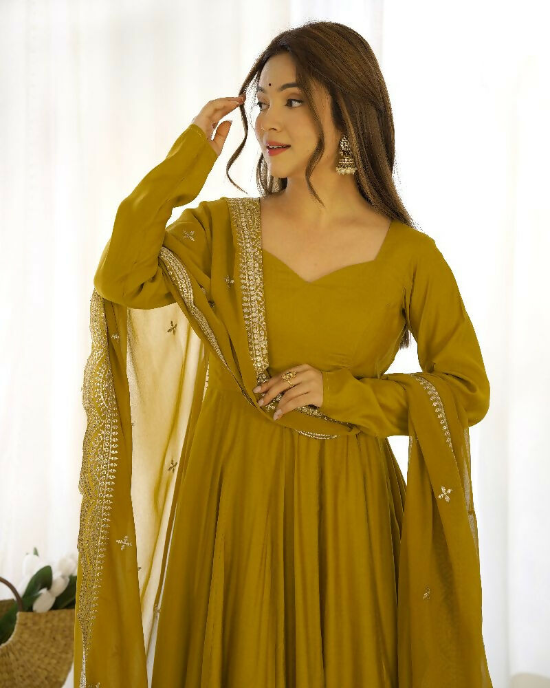 Joban Fashion Mehndi Kurta Set Chanderi Sequence Embroidery Work | Grocsy