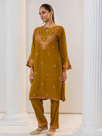 HOUSE OF KARI Floral Embroidered Chikankari Kurta With Palazzo | Grocsy