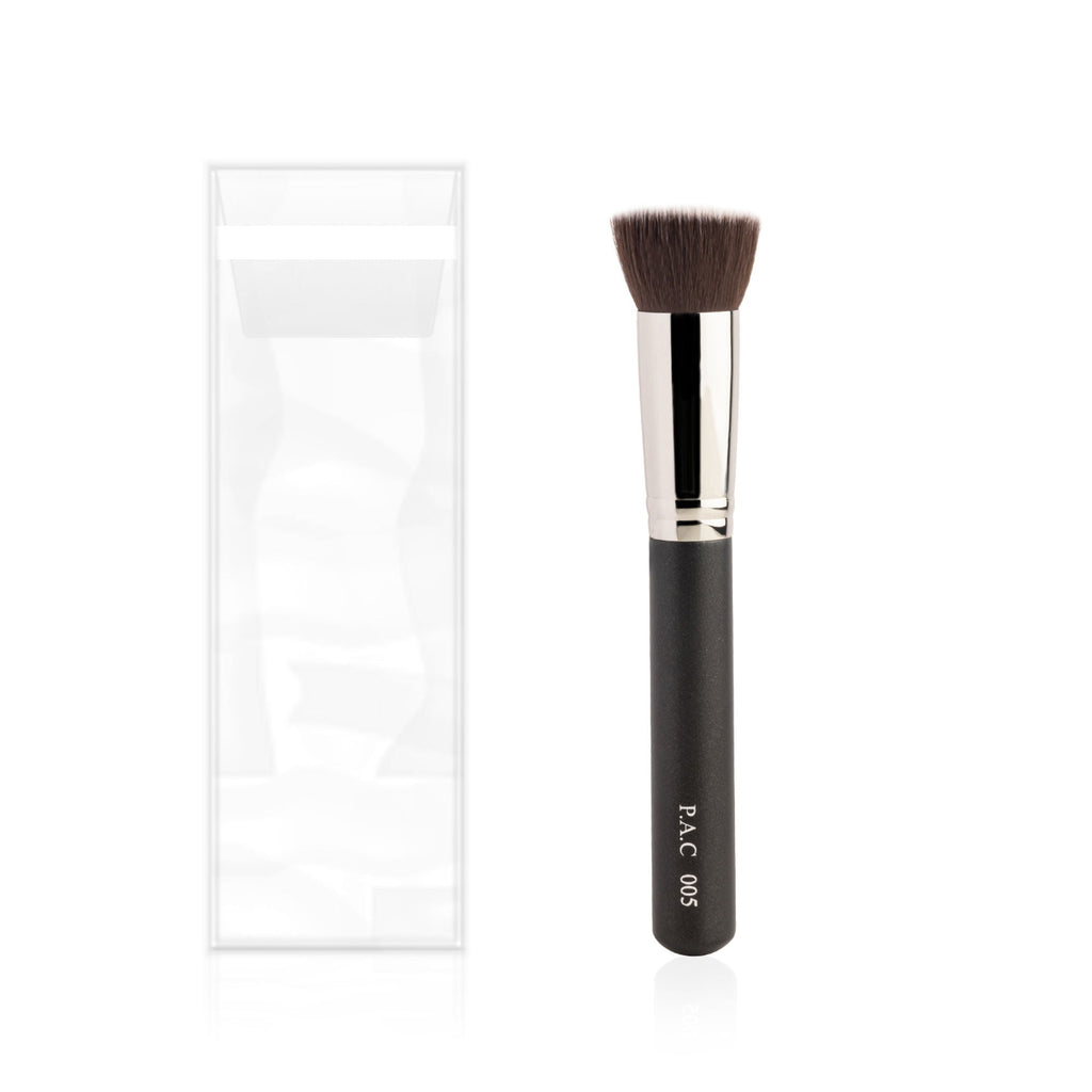 PAC Studio Foundation Brush - 005 | Grocsy