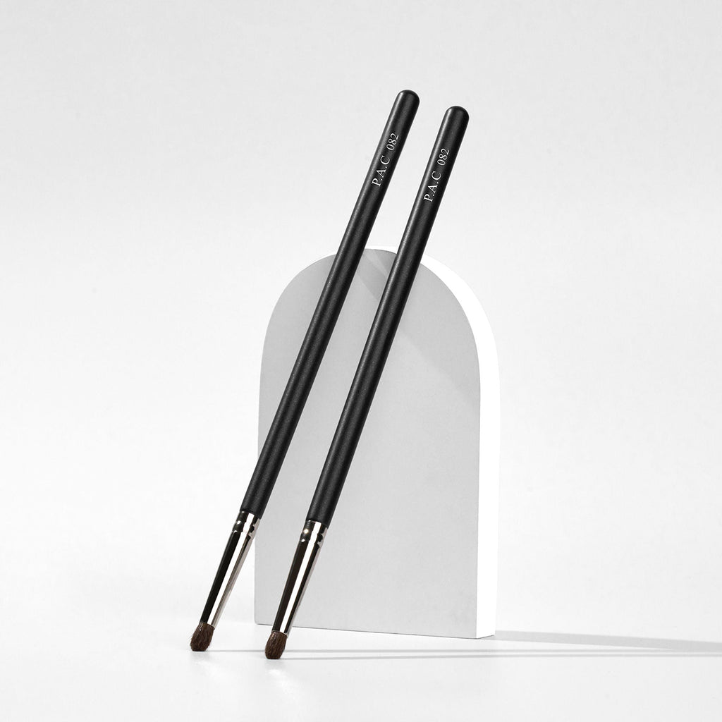 PAC Studio Blending Eyeshadow Brush - 082 | Grocsy