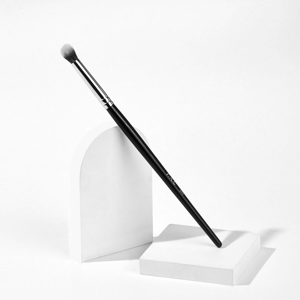 PAC Studio Blending Eyeshadow Brush - 203 | Grocsy