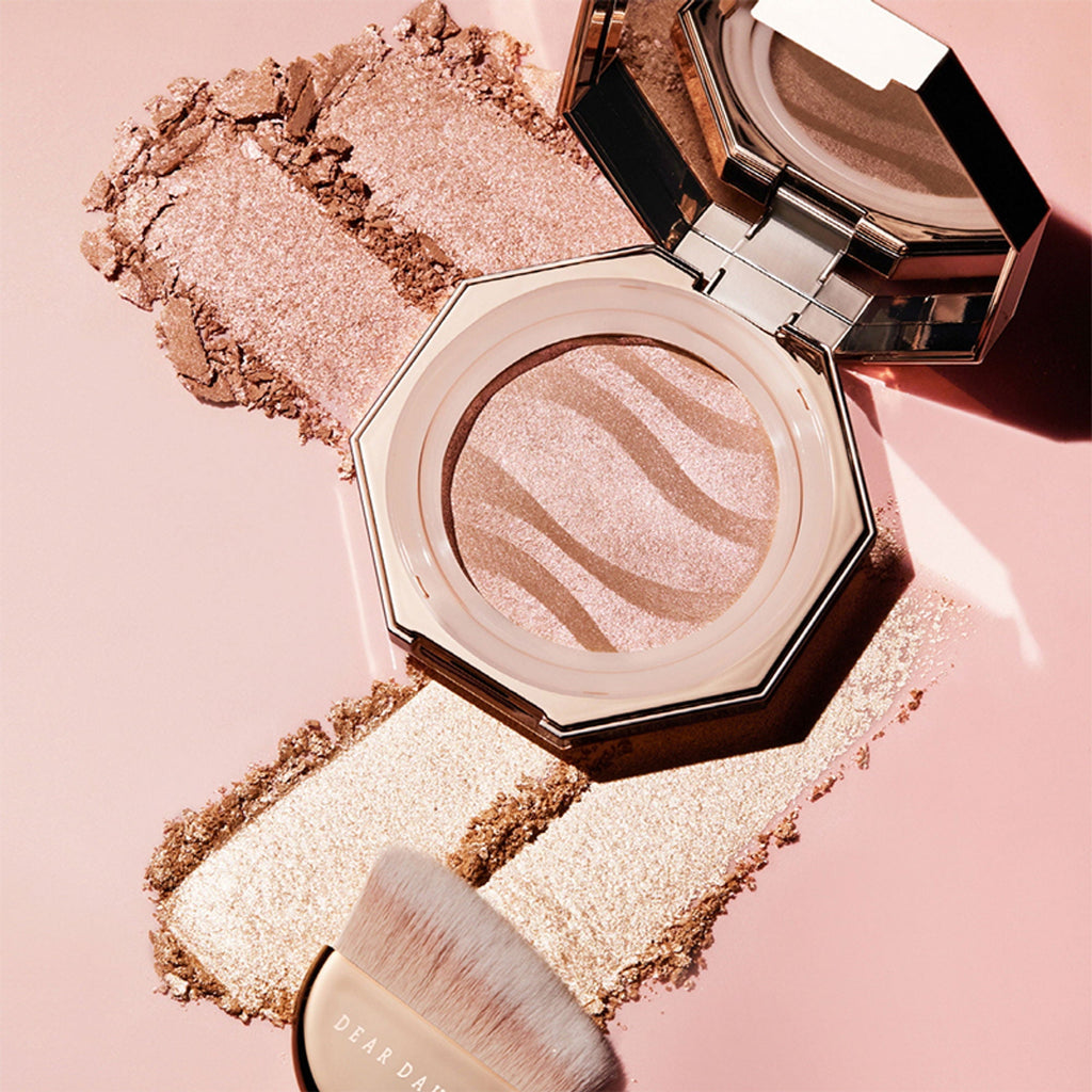 Dear Dahlia Blooming Edition Endless Glow Illuminator - Sunlit | Grocsy