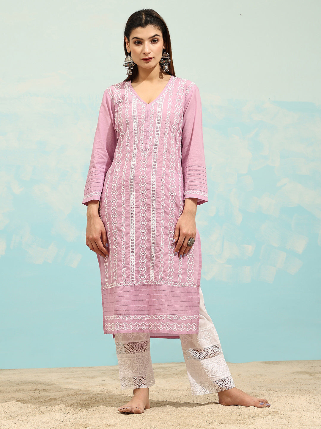 HOUSE OF KARI Cotton Floral Embroidered Chikankari Kurta | Grocsy