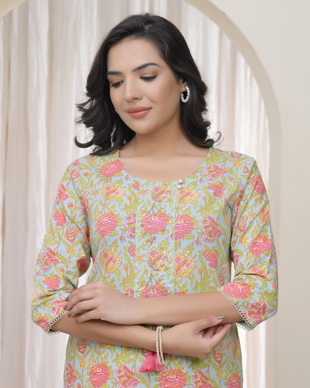 Vaasva Women Multi Cotton Printed Straight Kurti | Grocsy
