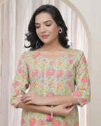 Vaasva Women Multi Cotton Printed Straight Kurti | Grocsy