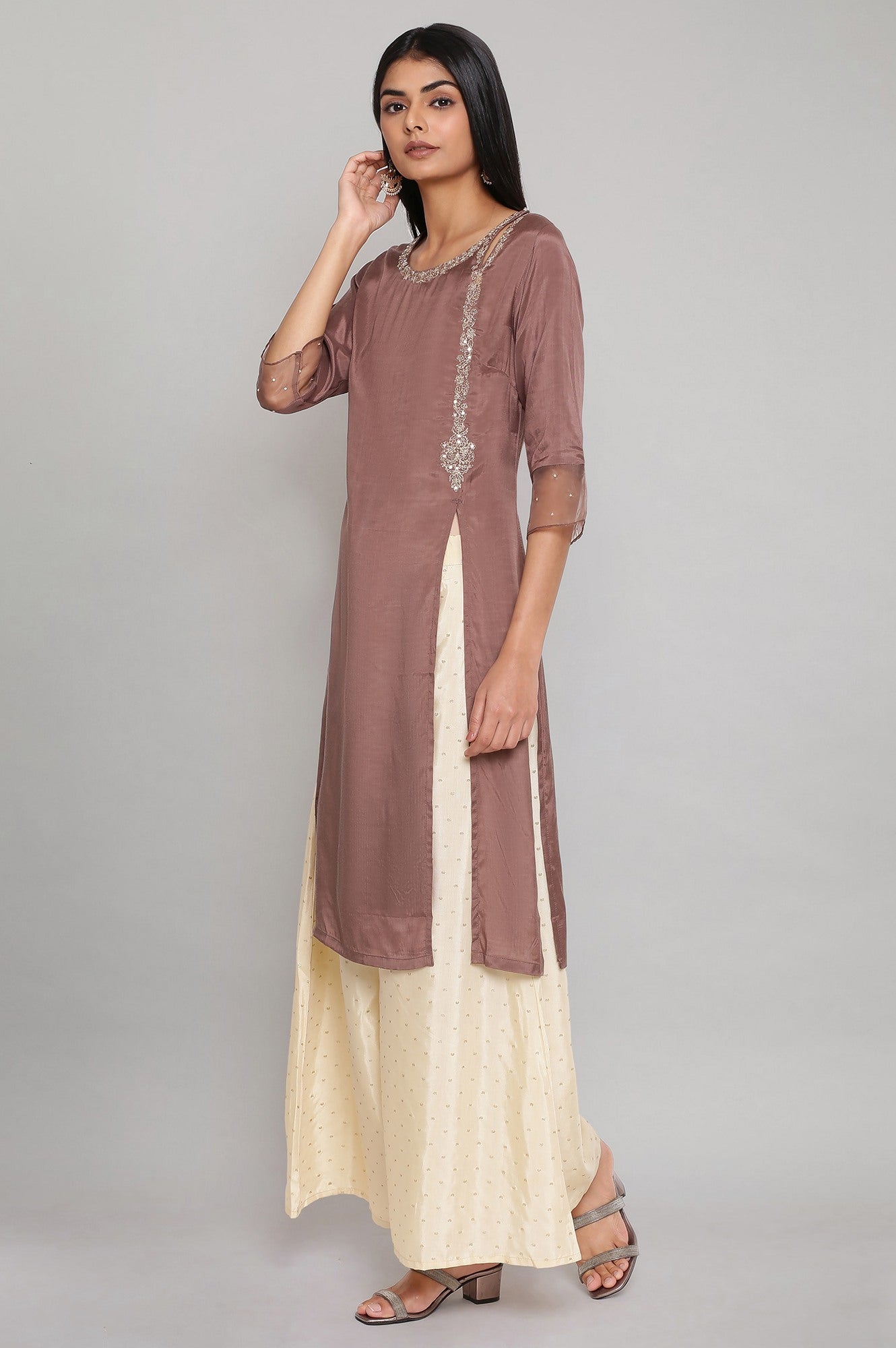 W for Woman Purple Embroidered kurta-Flared Pants Set | Grocsy