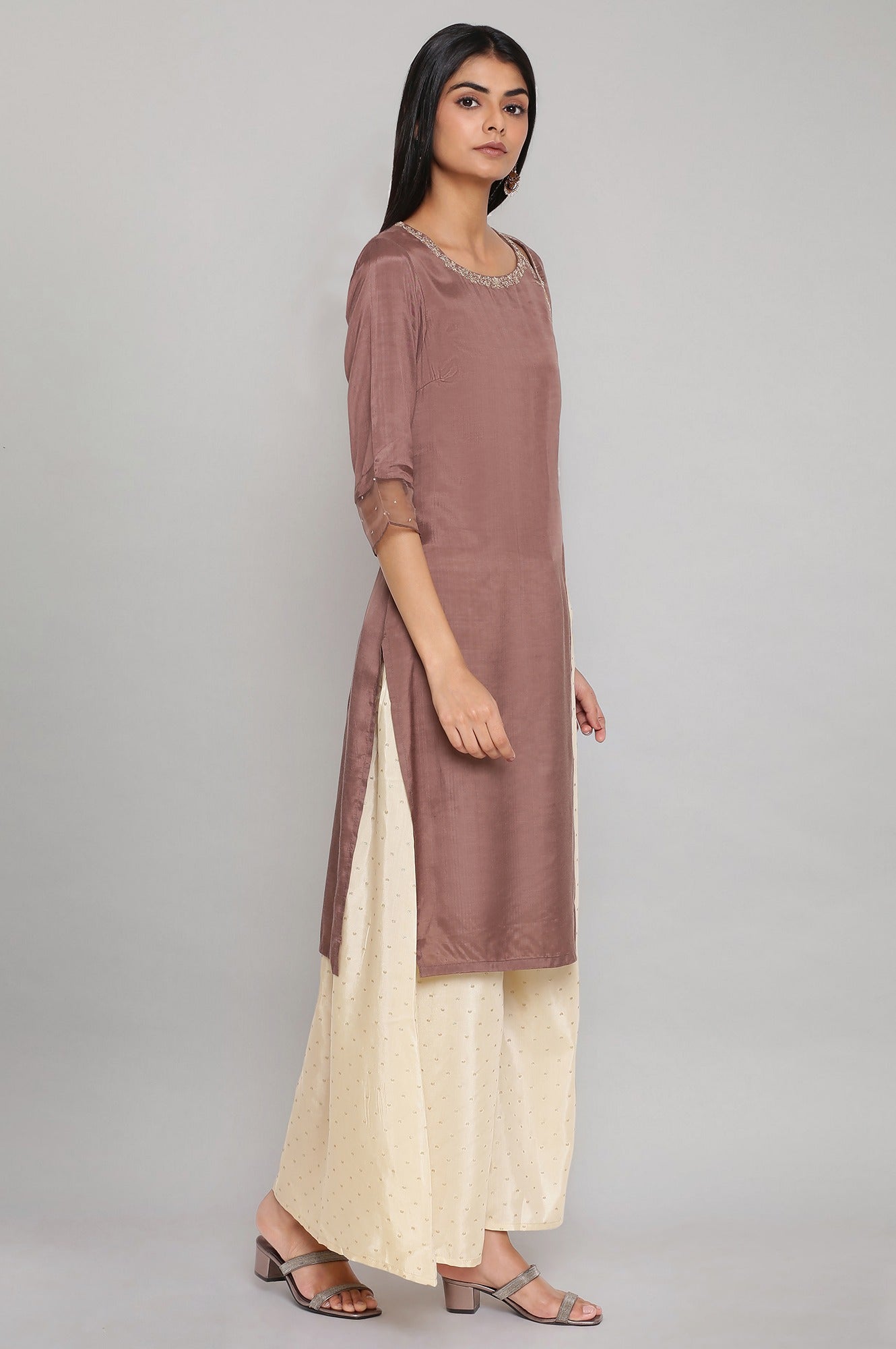 W for Woman Purple Embroidered kurta-Flared Pants Set | Grocsy
