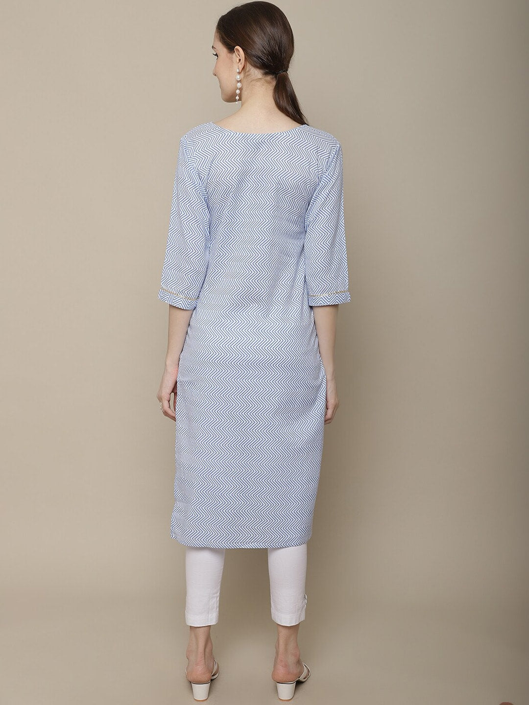 Sangria Women Lavender Geometric Printed Flared Sleeves Thread Work Kurta | Grocsy