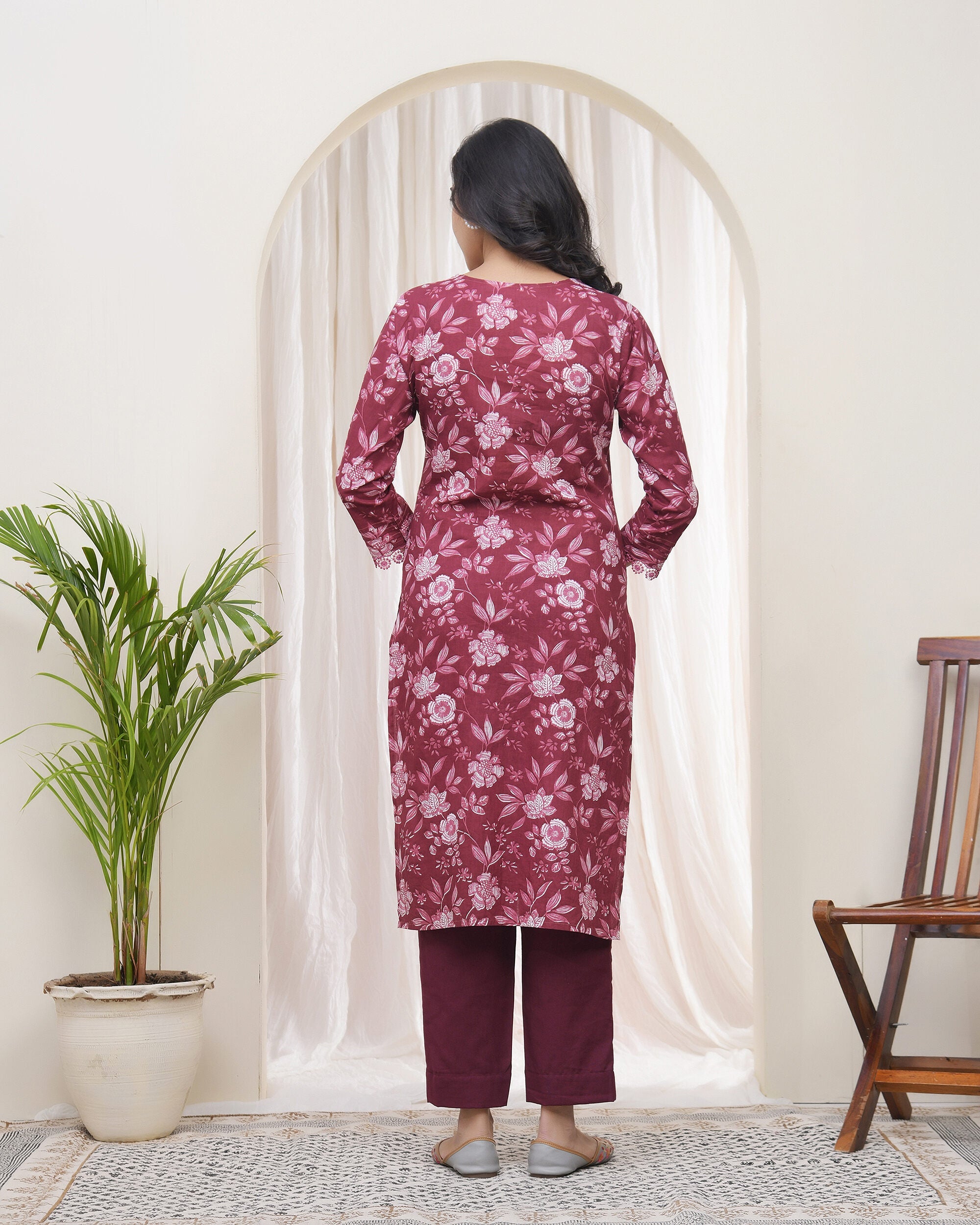 Vaasva Women Magenta Cotton Printed Straight Kurti | Grocsy