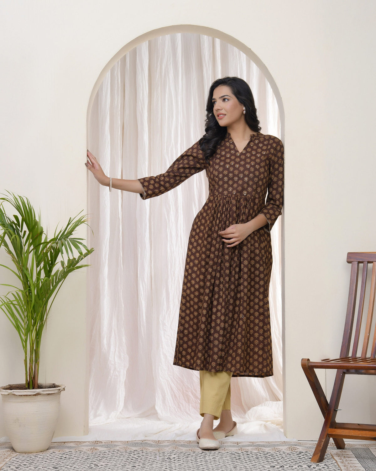 Vaasva Brown Boonta Cotton Printed Gathered Kurti | Grocsy