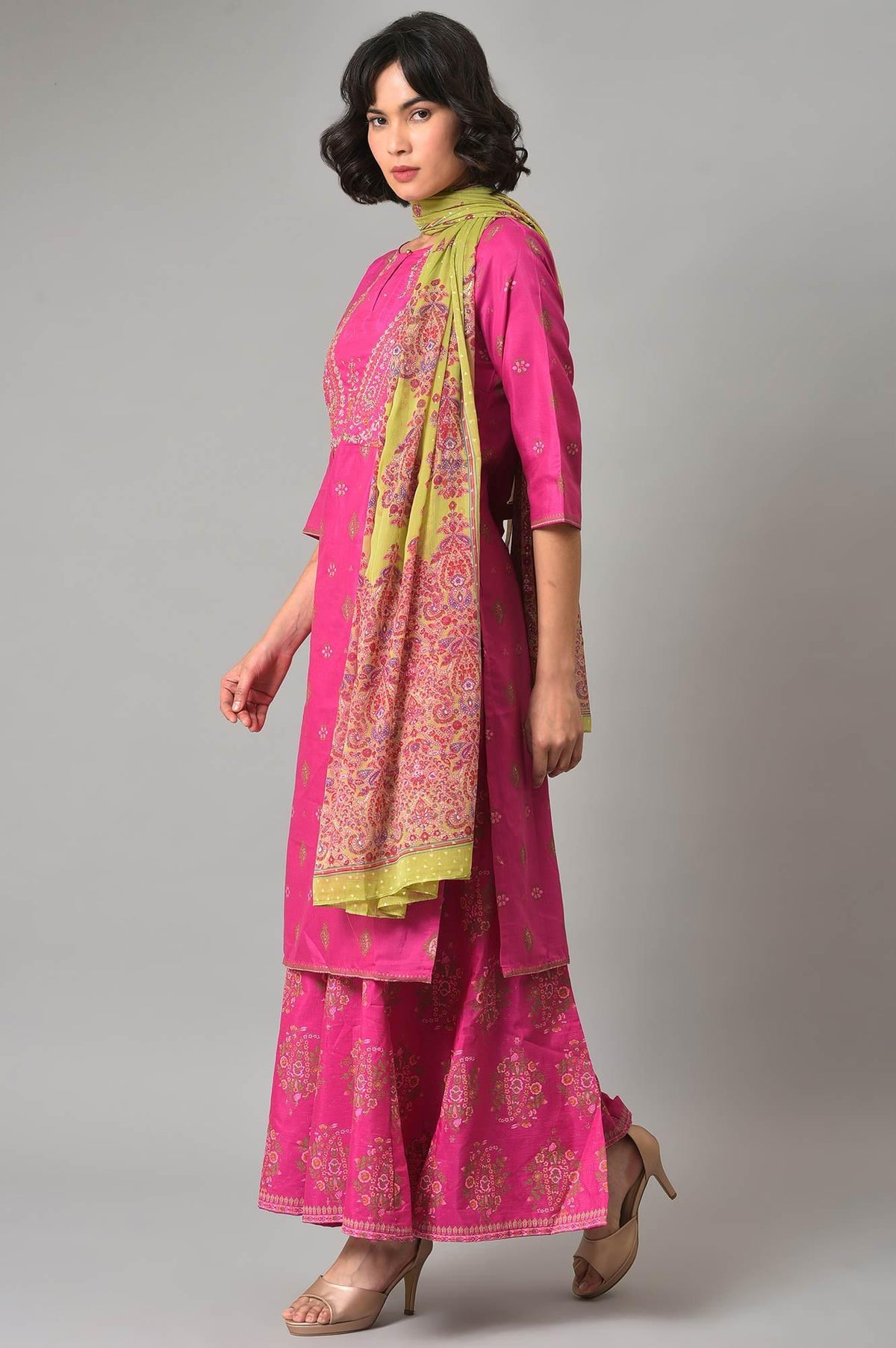 W for Woman Pink Glitter Printed Kurta, Culottes and Green Dupatta Set | Grocsy