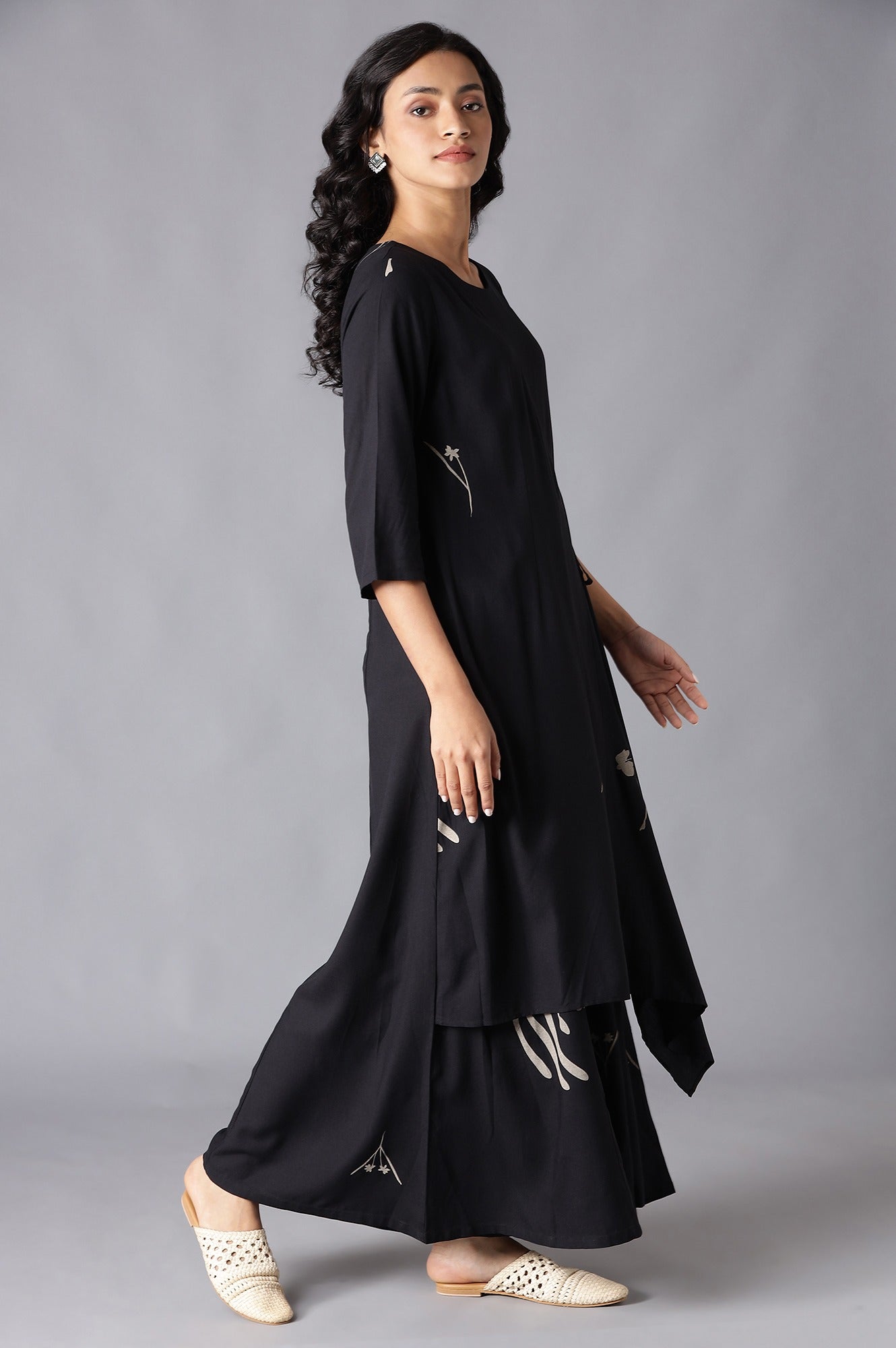 W for Woman Black Angrakha Jumpsuit in Round Neck | Grocsy