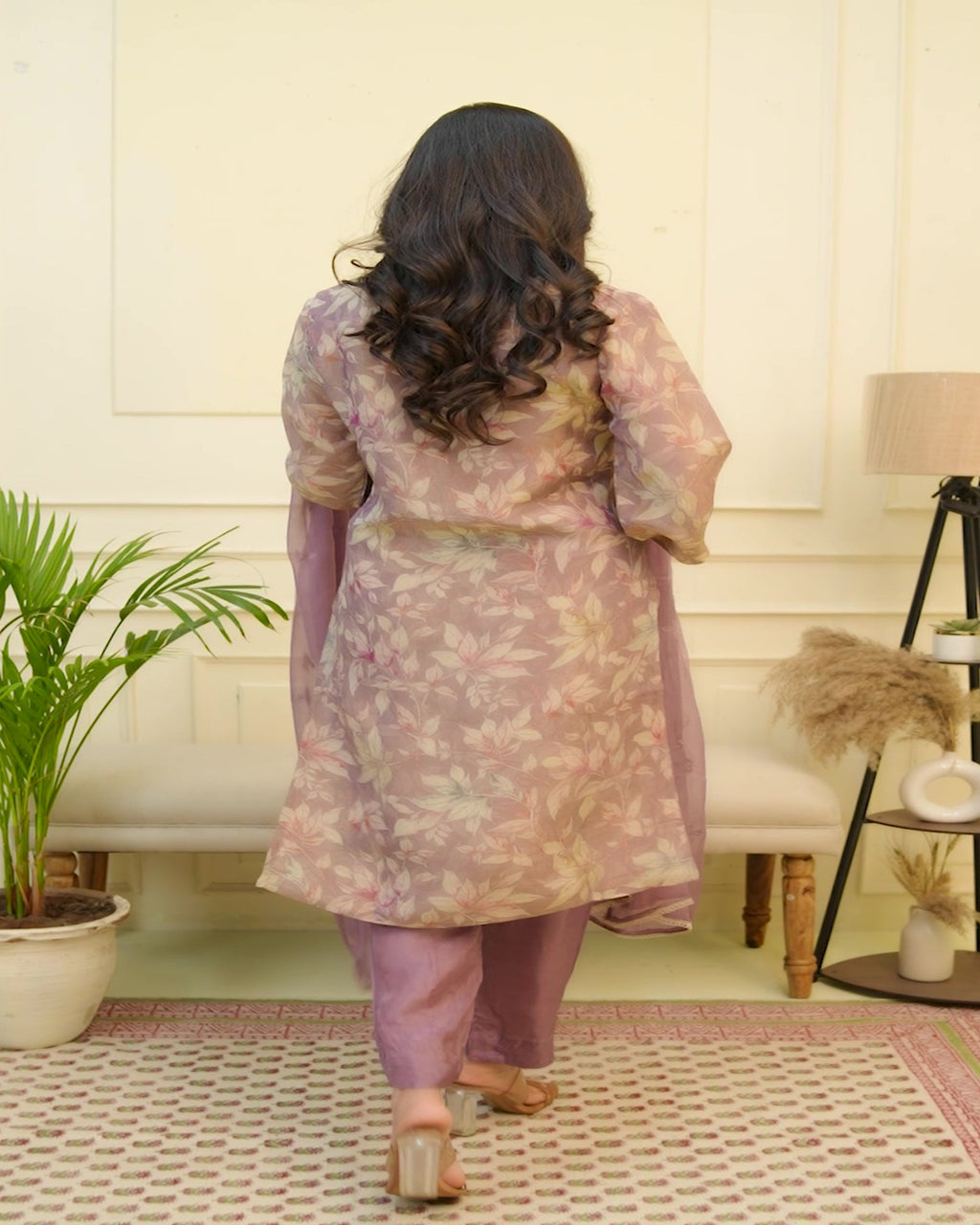 Vaasva Women Green Tissue Shimmer Kurta With Silk Pant & Dupatta | Grocsy