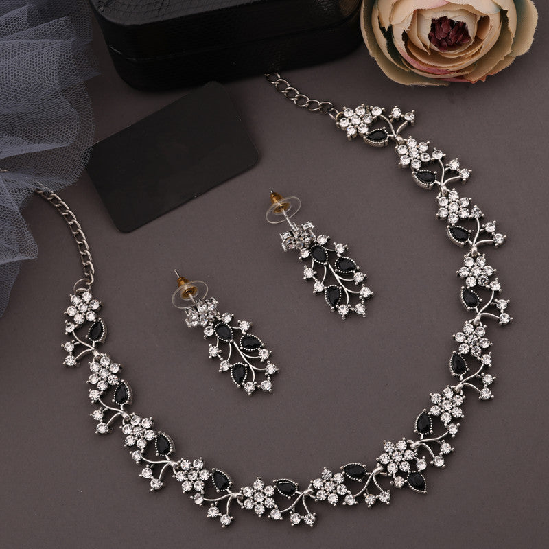Tehzeeb Creations Silver Pleated White Diamond With Baby Black Beads Necklace Set | Grocsy