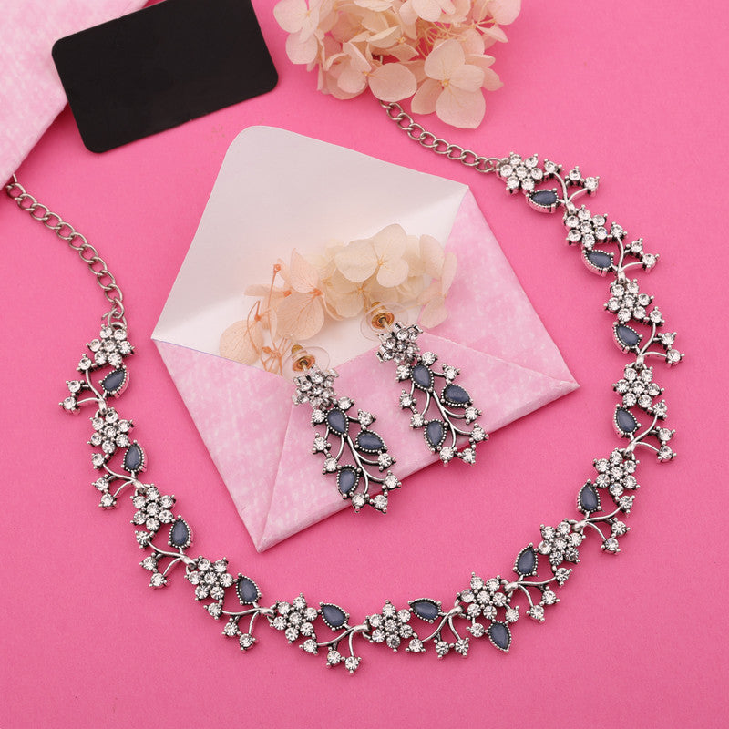 Tehzeeb Creations Silver Pleated White Diamond With Baby Blue Beads Necklace Set | Grocsy