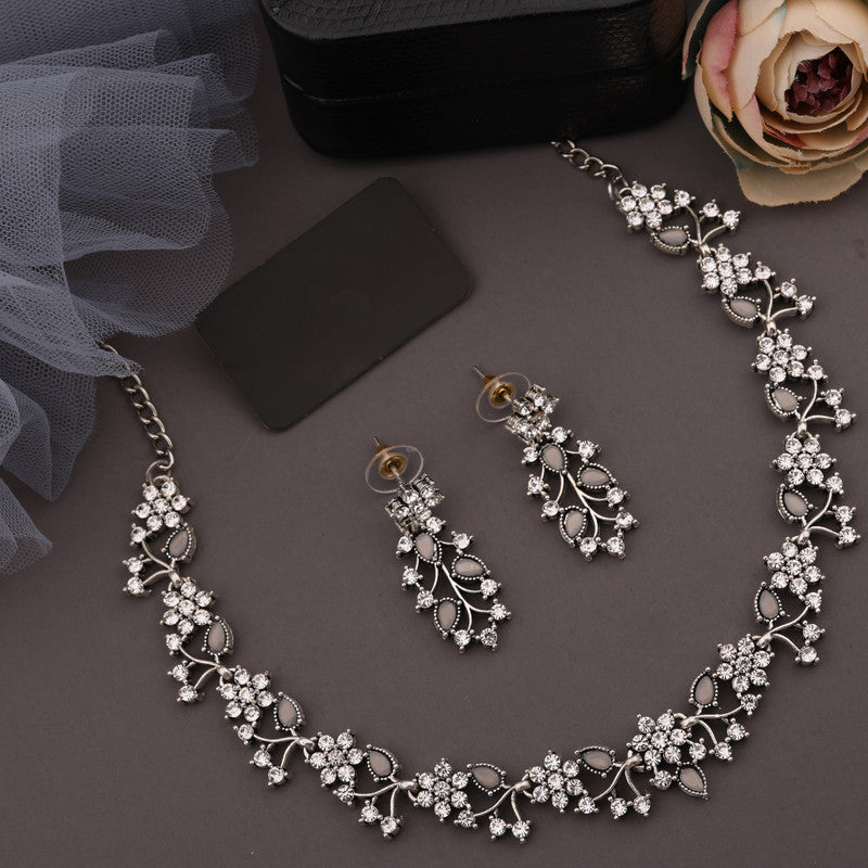 Tehzeeb Creations Silver Pleated White Diamond With Grey Beads Necklace Set | Grocsy