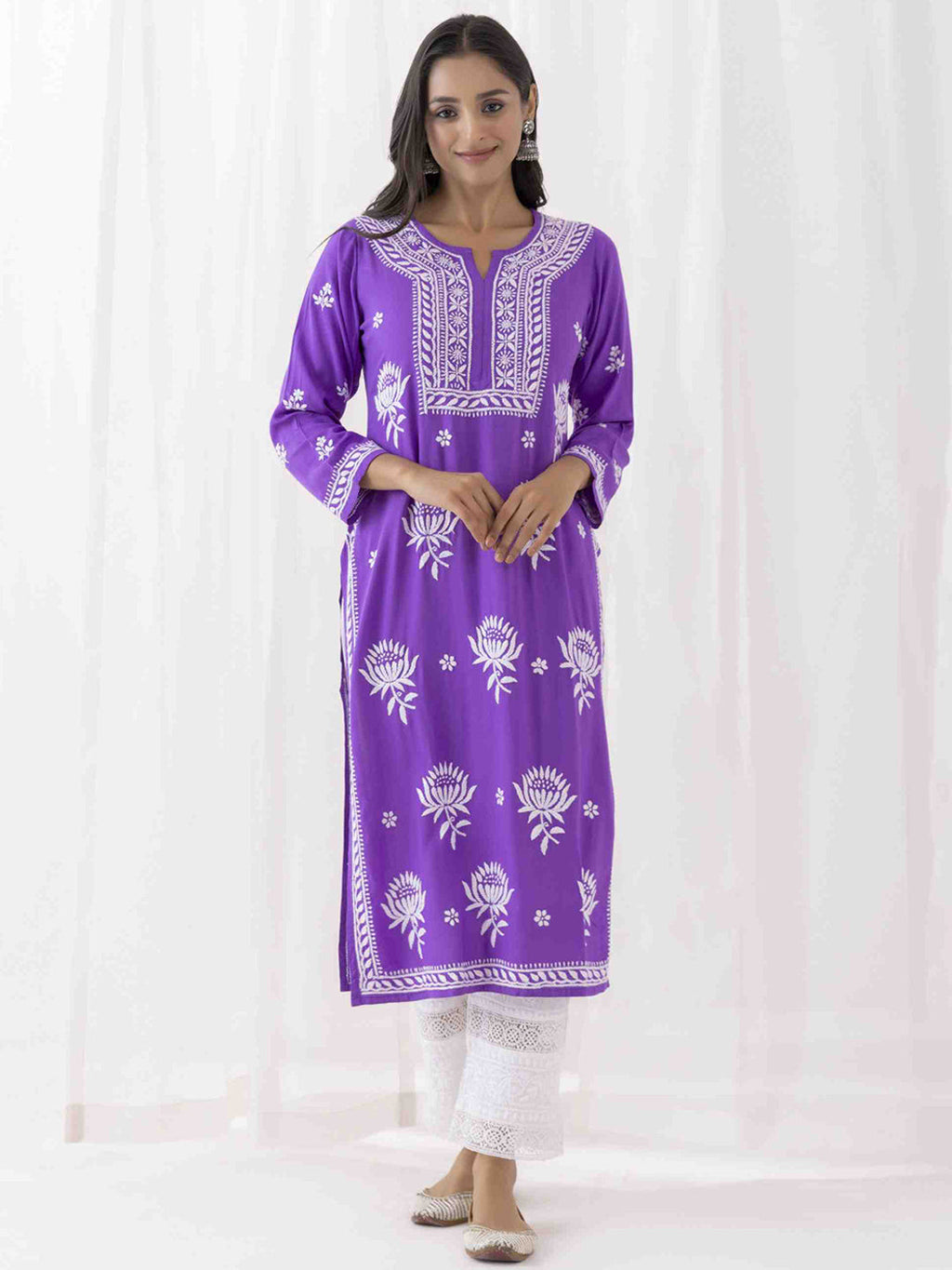 HOUSE OF KARI Ethnic Motifs Chikankari Embroidered Notched Round Neck Straight Kurta | Grocsy