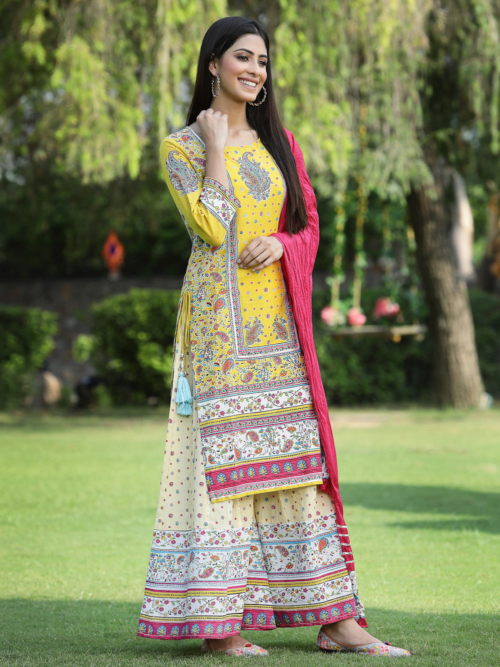 Juniper Women's Yellow Cambric Printed Straight Kurta Sets | Grocsy