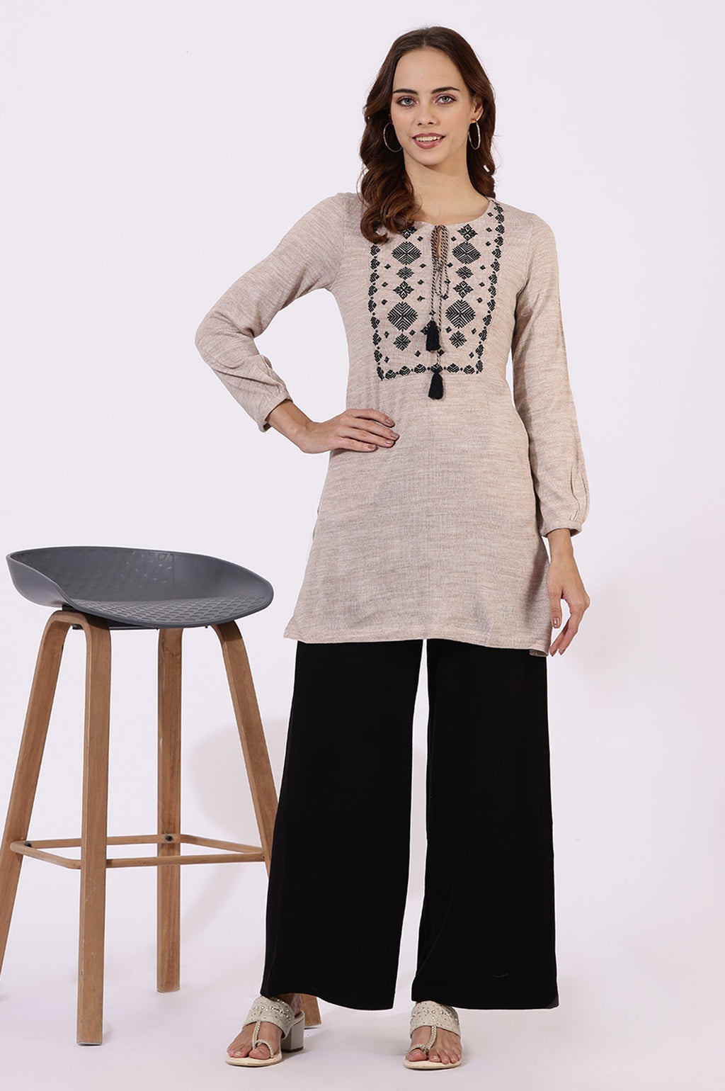 W for Woman Off White Solid Thread Work Acrylic Straight Tunic | Grocsy