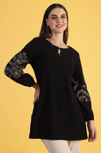 W for Woman Black Solid Straight Tunic | Grocsy