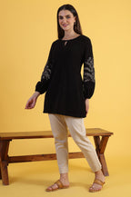 W for Woman Black Solid Straight Tunic | Grocsy