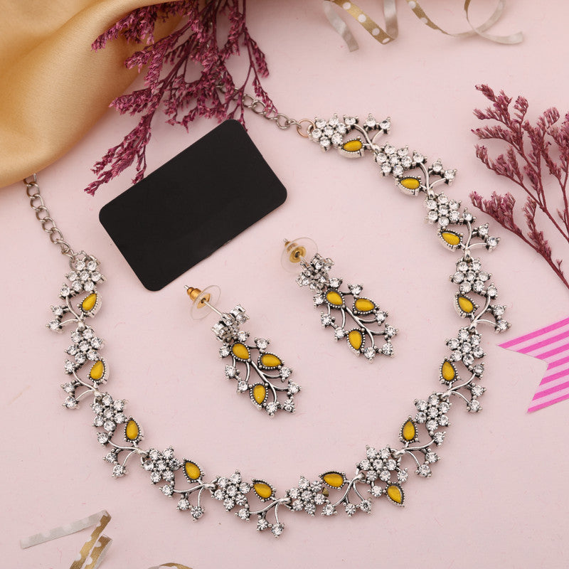 Tehzeeb Creations Silver Pleated White Diamond With Yellow Beads Necklace Set | Grocsy