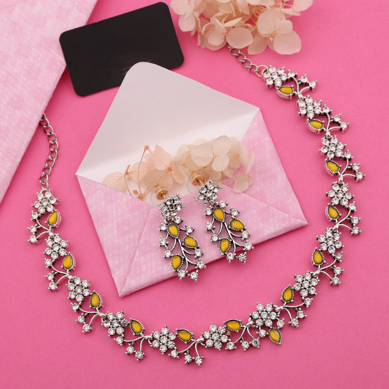 Tehzeeb Creations Silver Pleated White Diamond With Yellow Beads Necklace Set | Grocsy