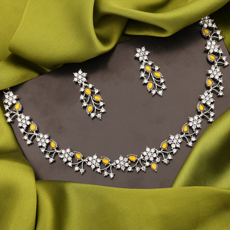 Tehzeeb Creations Silver Pleated White Diamond With Yellow Beads Necklace Set | Grocsy