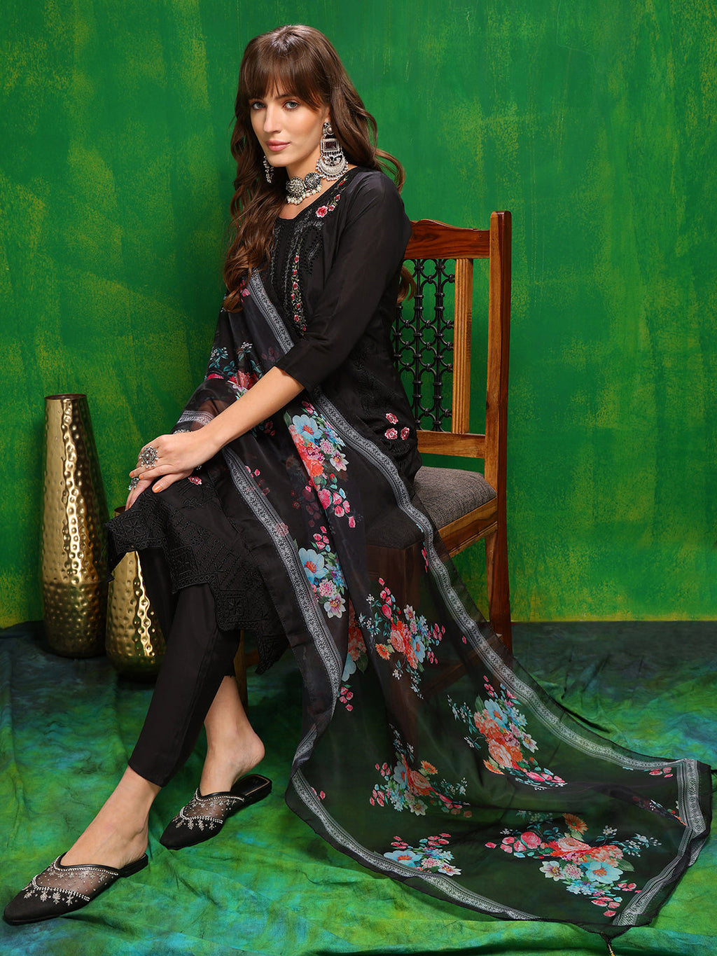 Pakistani Embroidered Kurta With Pant & Dupatta, Black - Hiral Fashion | Grocsy