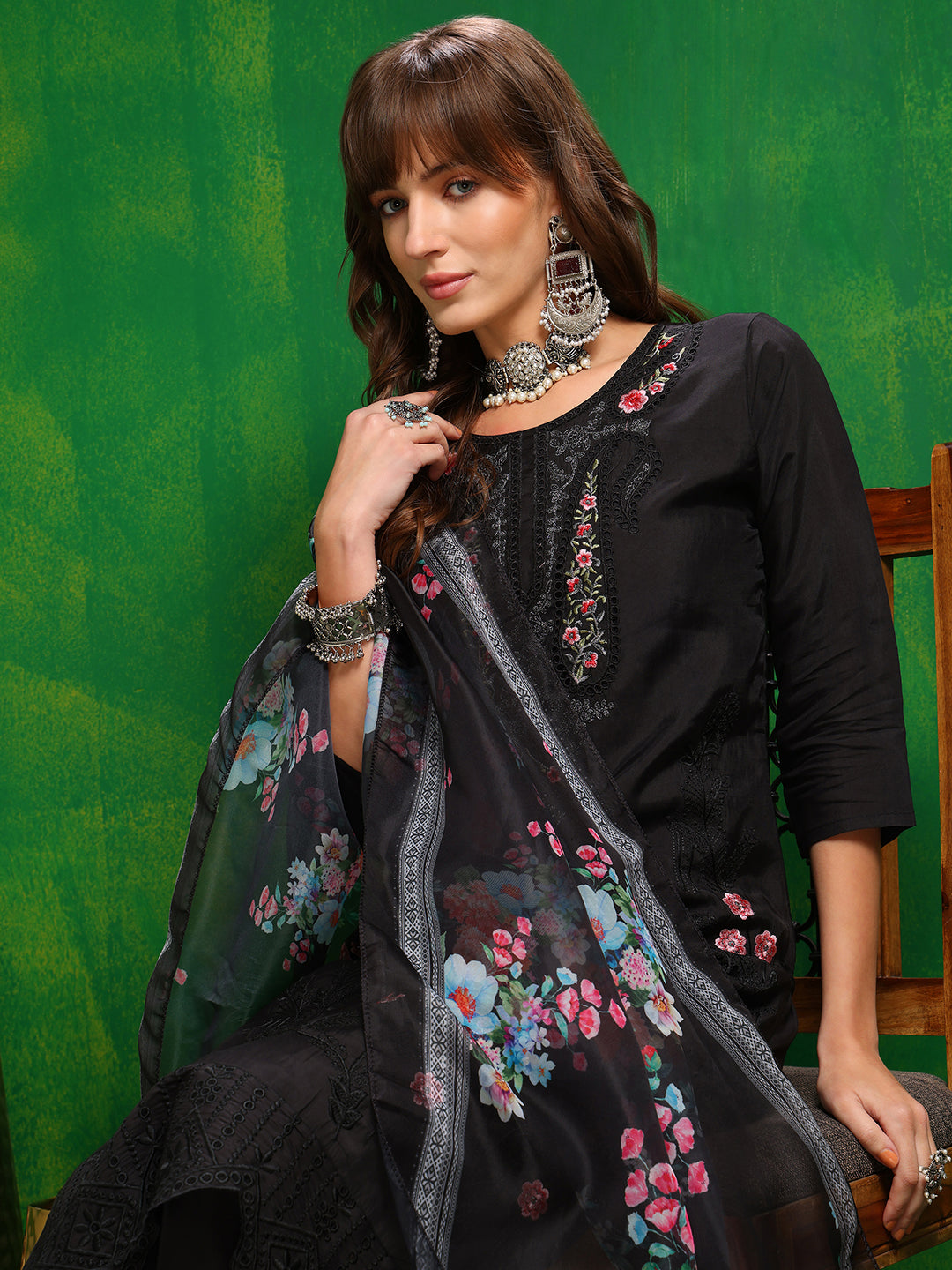 Pakistani Embroidered Kurta With Pant & Dupatta, Black - Hiral Fashion | Grocsy