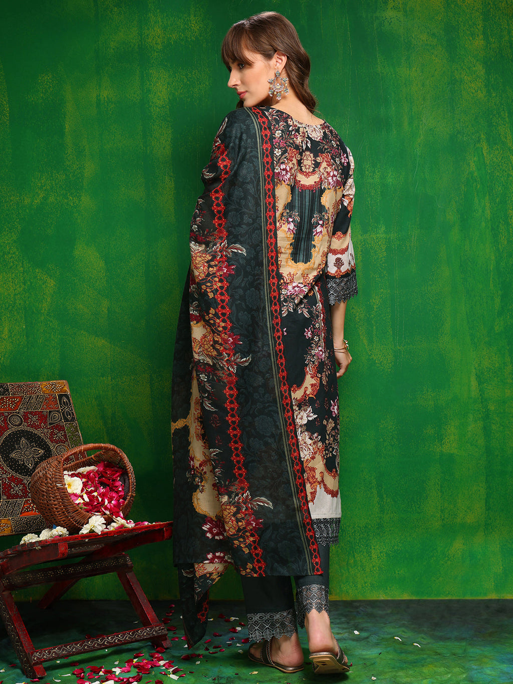 Pakistani Printed Kurta With Pant & Dupatta, Bottle-Green - Hiral Fashion | Grocsy