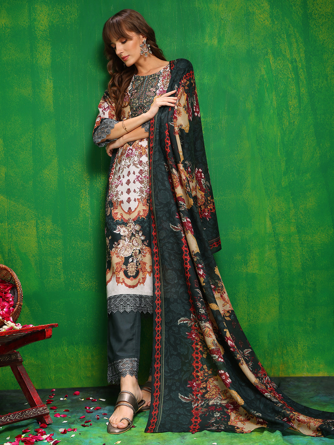 Pakistani Printed Kurta With Pant & Dupatta, Bottle-Green - Hiral Fashion | Grocsy