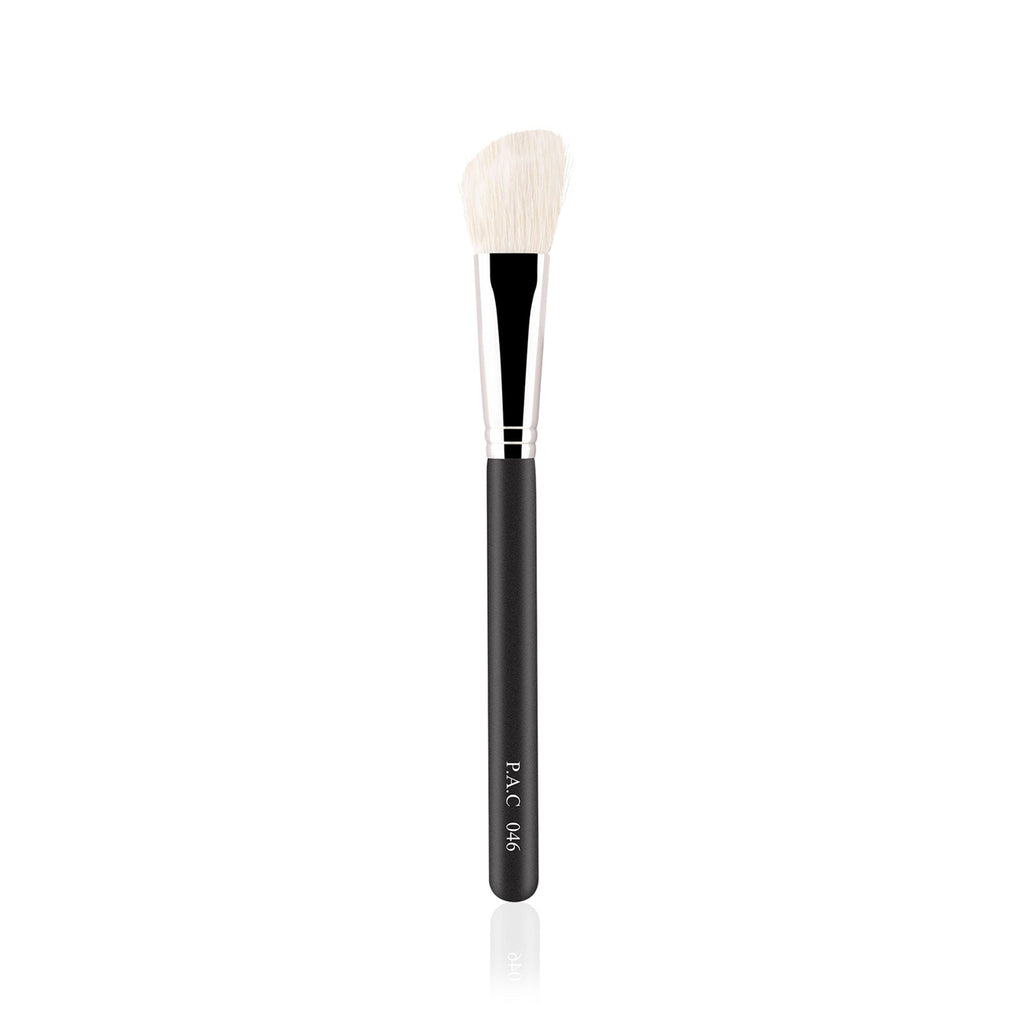 PAC Studio Contouring Brush - 046 | Grocsy