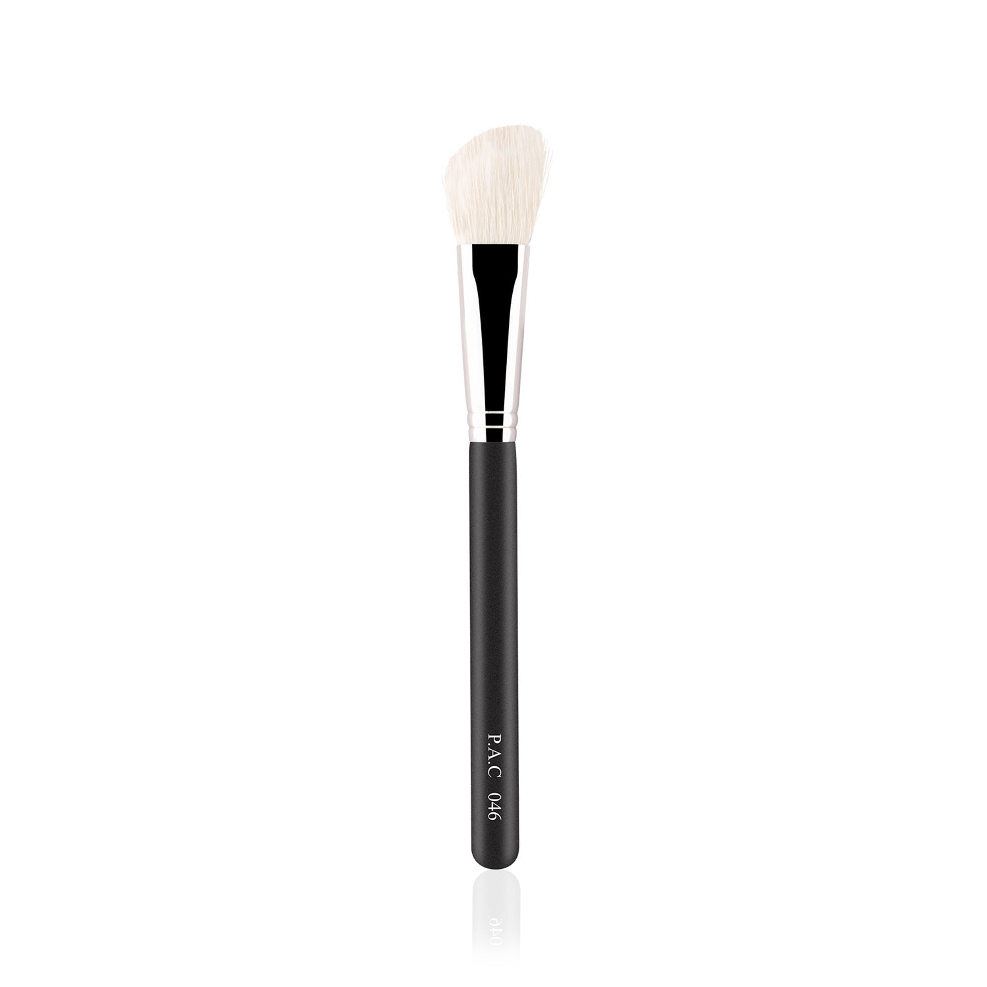 PAC Studio Contouring Brush - 046 | Grocsy