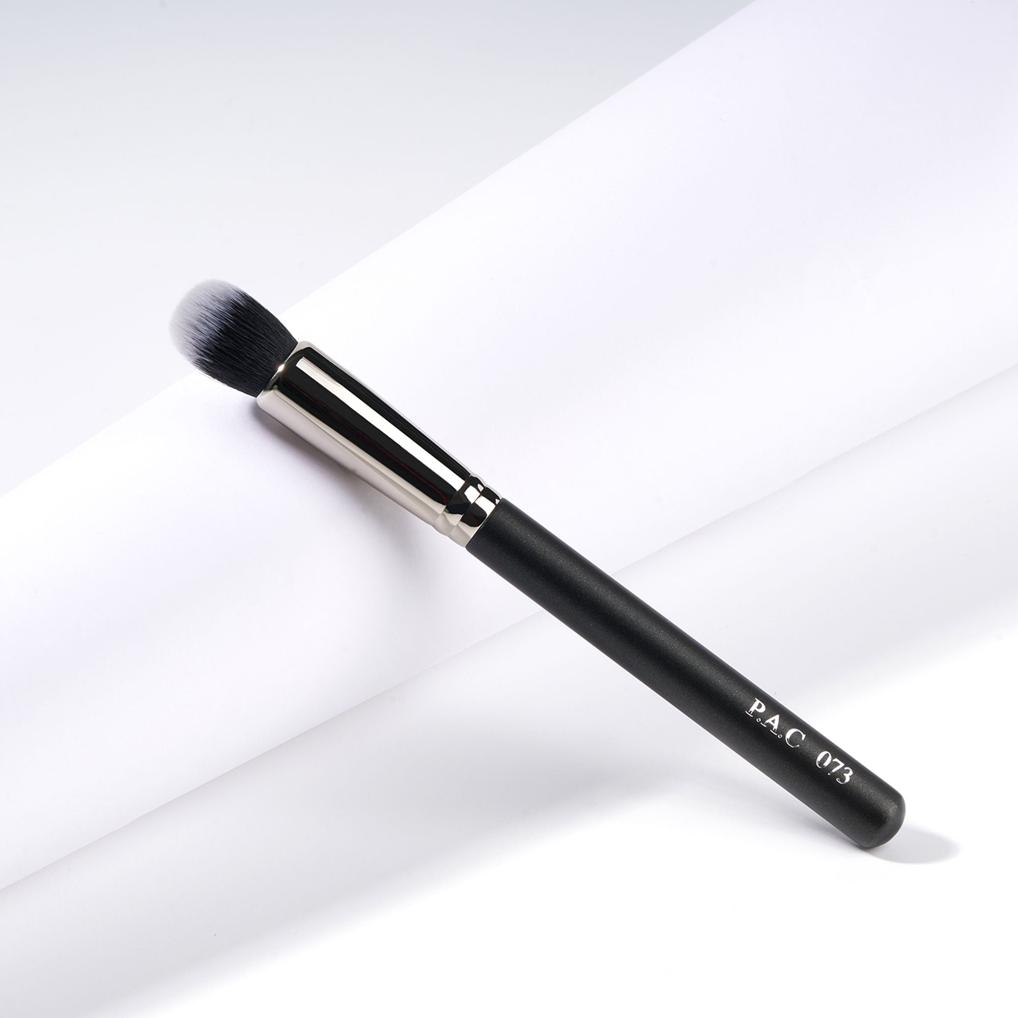 PAC Studio Concealer Brush - 073 | Grocsy