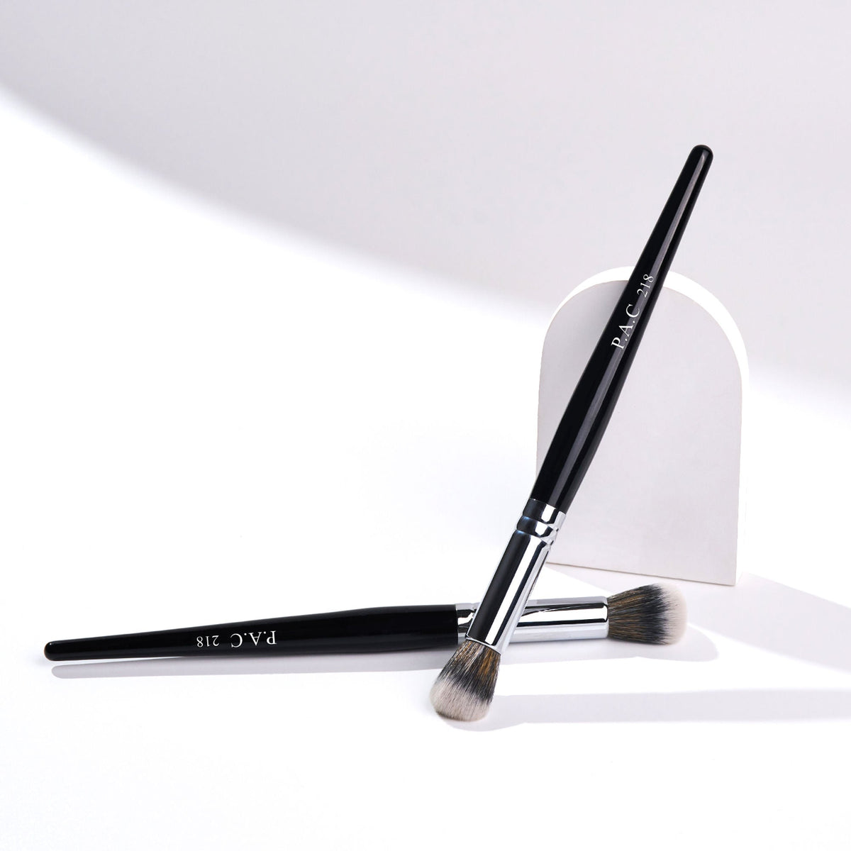 PAC Studio Concealer Brush - 218 | Grocsy