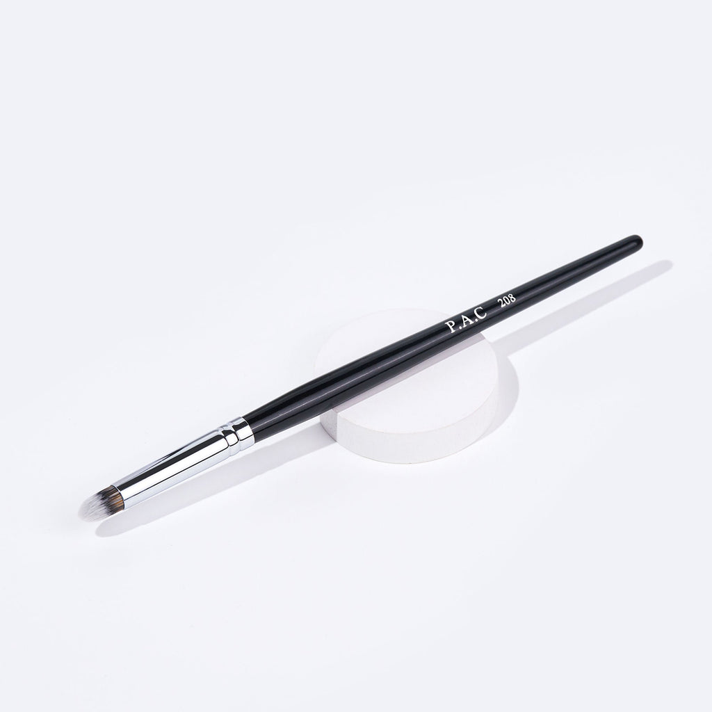 PAC Studio Blending Eyeshadow Brush - 208 | Grocsy