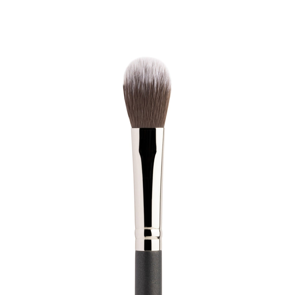 PAC Studio Highlighter Brush - 131 | Grocsy