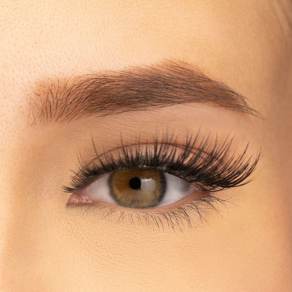 PAC Studio Ace Of Lashes - Royal Flush | Grocsy